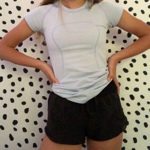 Lululemon swiftly top